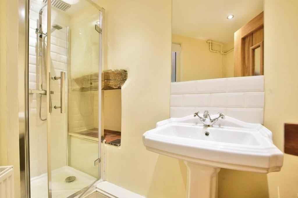 Cosy Retreat In Rainow, Western Peak District Apartment Rainow